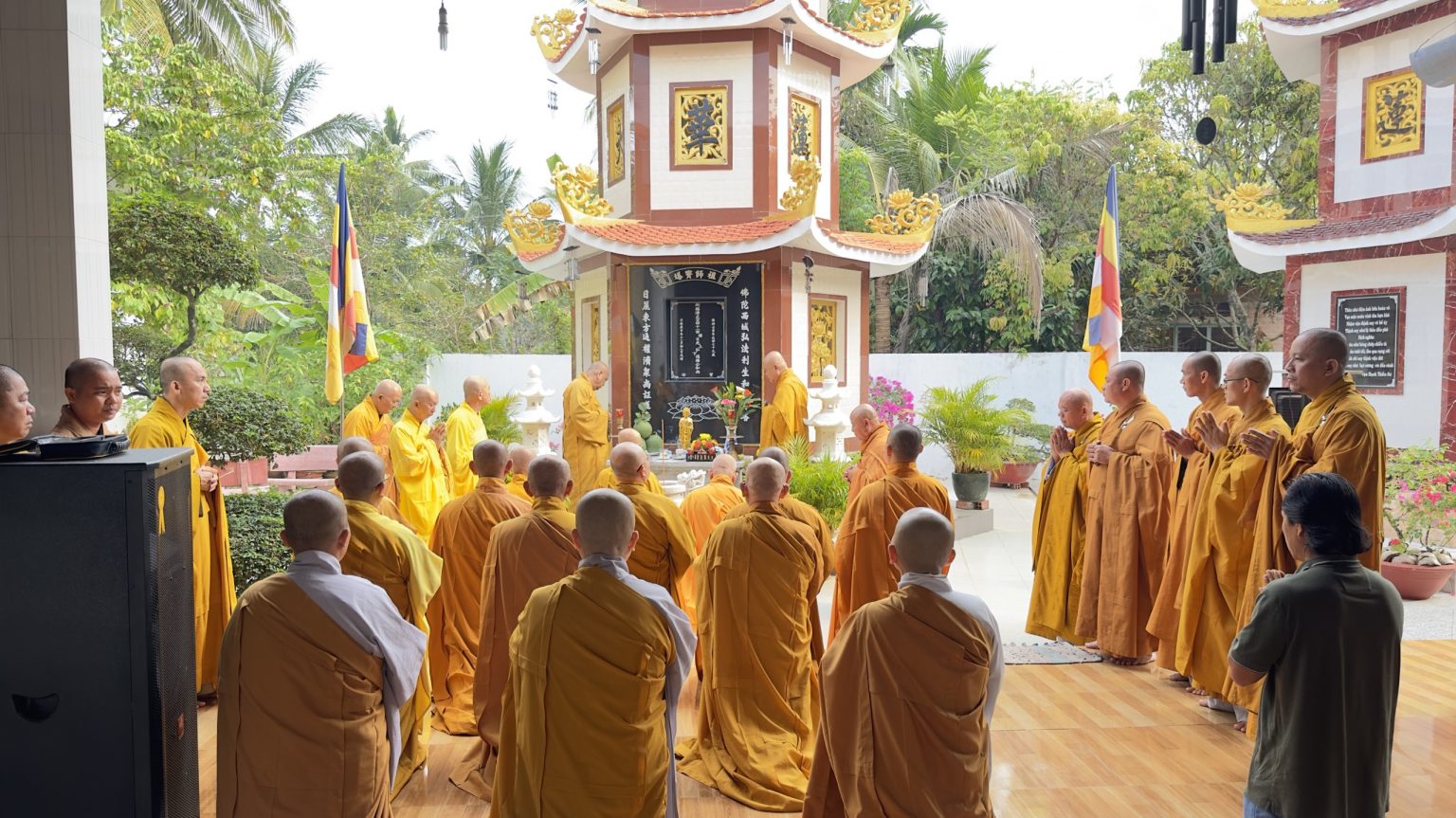 Bến Tre: Lễ tảo Tháp tưởng niệm chư vị Hòa thượng khai sơn tạo tự chùa Bửu Tạng – chùa Phật Nhựt