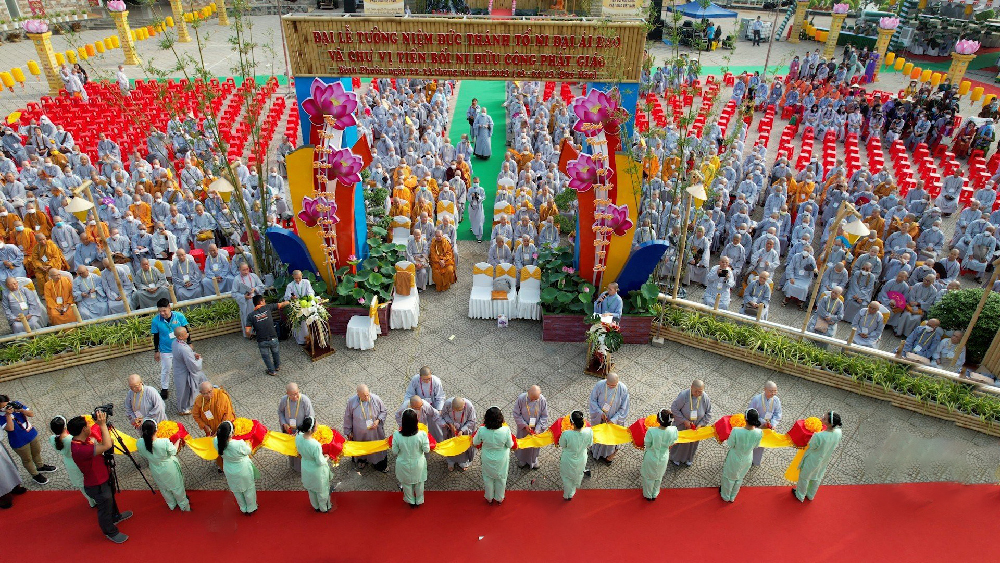 Bình Phước: Khai mạc triển lãm văn hóa nghệ thuật Phật giáo chào mừng Đại lễ tưởng niệm Đức Thánh Tổ Ni Đại Ái Đạo