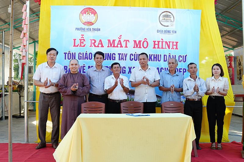 Quảng Nam: Ra mắt mô hình “Tôn giáo chung tay cùng khu dân cư bảo vệ môi trường xanh – sạch – đẹp” tại chùa Đông Yên