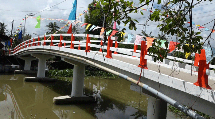 Chùa Sắc tứ Long An tổ chức Khánh thành 2 cây cầu Hữu Nghị và tặng quà người nghèo