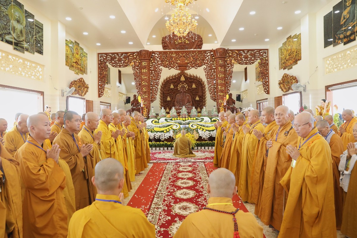 Tiền Giang: Lễ Khánh tạ Tam Bảo – An vị Phật chùa Trường Sanh