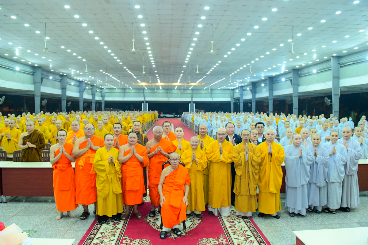 TP.HCM: Đoàn Liên minh Phật giáo Lào thăm Học viện Phật giáo Việt Nam