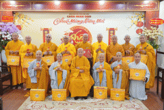 Tăng Ni môn phong Tổ đình Phước Lâm khánh tuế Trưởng lão Hòa thượng Chủ tịch Hội đồng Trị sự GHPGVN nhân dịp Xuân Bính Ngọ